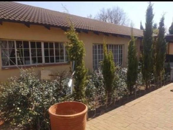 Commercial Property for Sale in Roodewal Free State